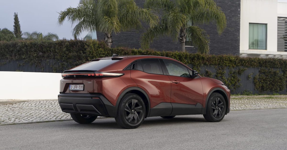 Toyota C-HR+