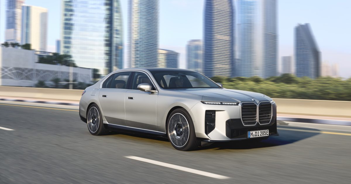 BMW Yeni i7