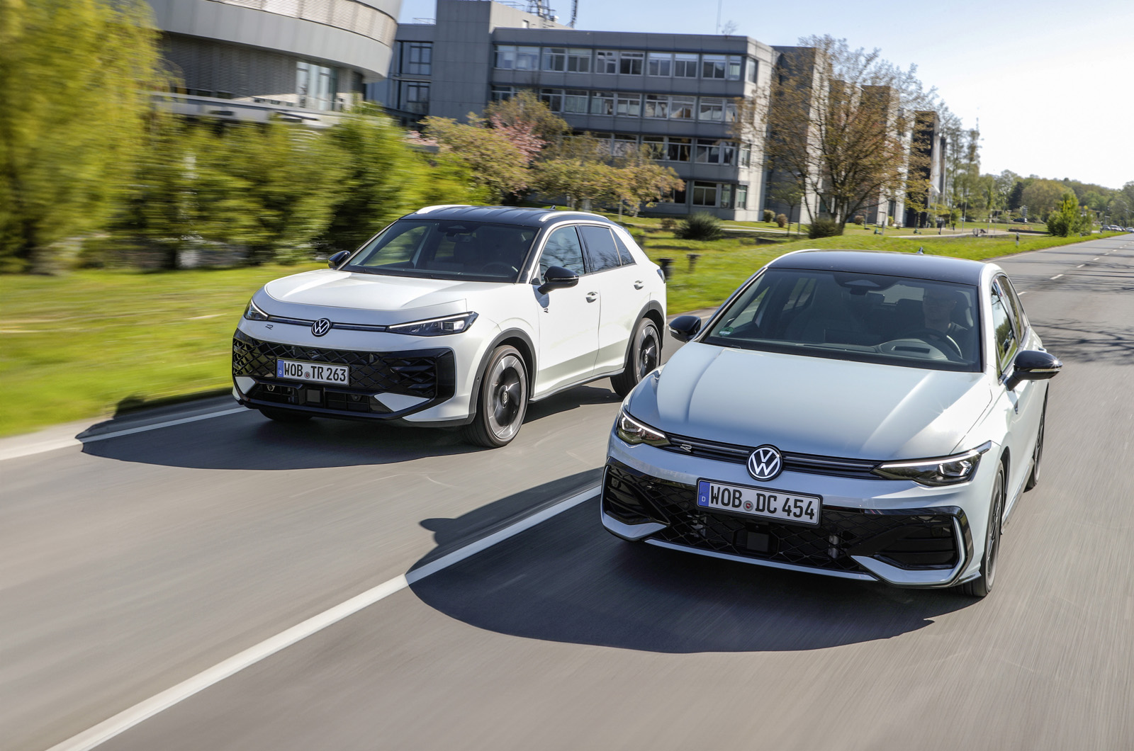 Volkswagen Golf ve T-Roc Tam Hibrit