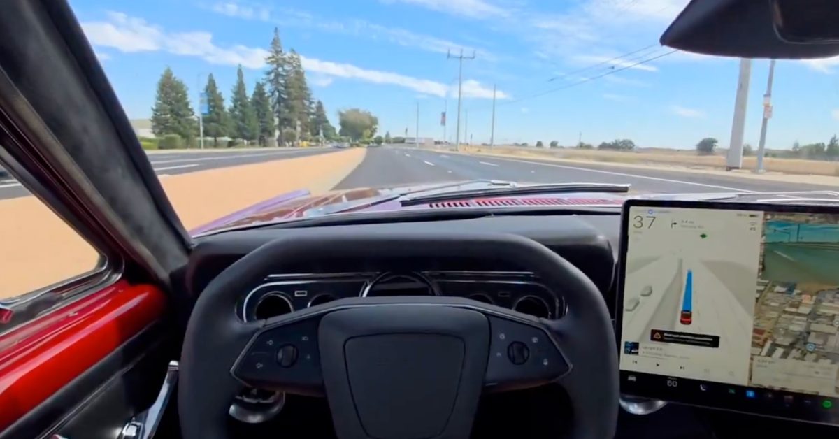 1966 Ford Mustang Tesla'ya Dönüştü