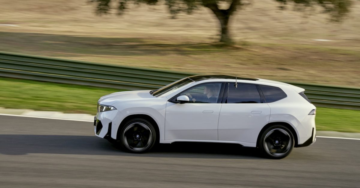 BMW iX3