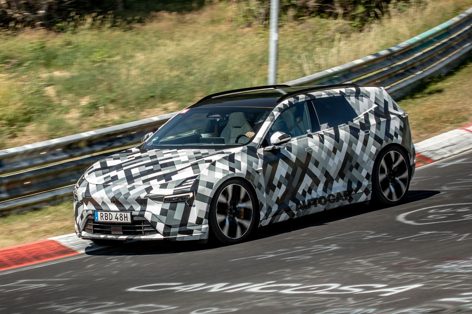 Polestar 4 SUV