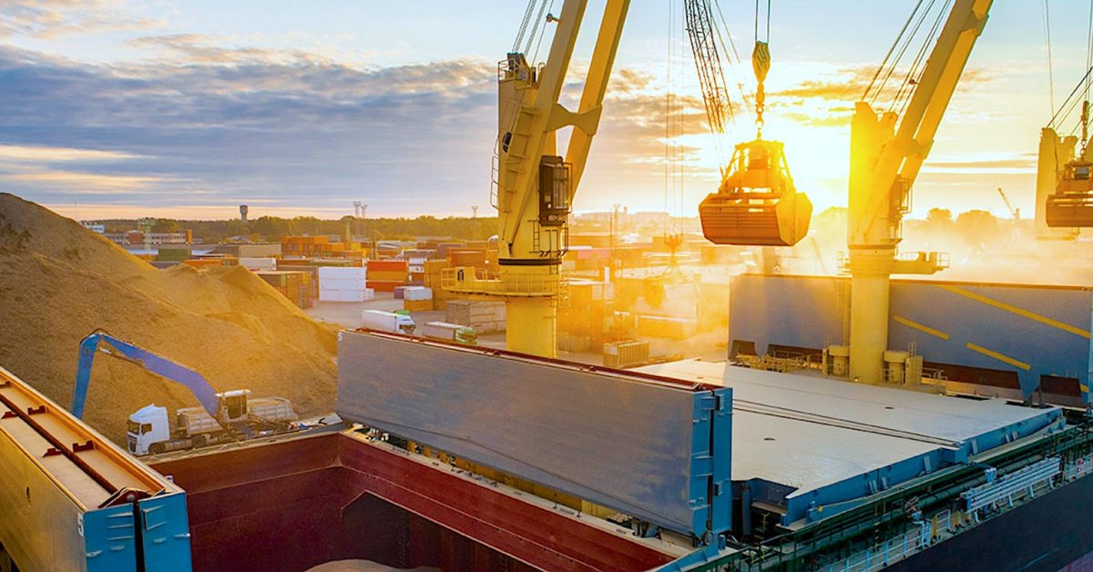 Electric Cranes Surge as Heavy‑Lift Industry Goes Green